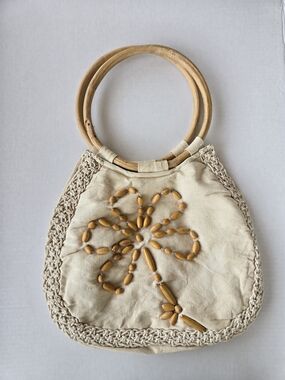 Vintage Eco-Friendly Boho Beaded Flower HandBag with Wooden Handles